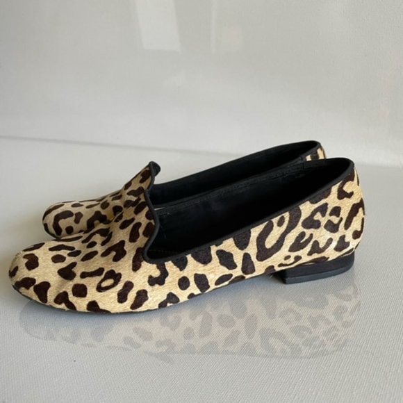 Kelly & Katie Cheetah Loafers, Size 7 - Picture 3 of 10